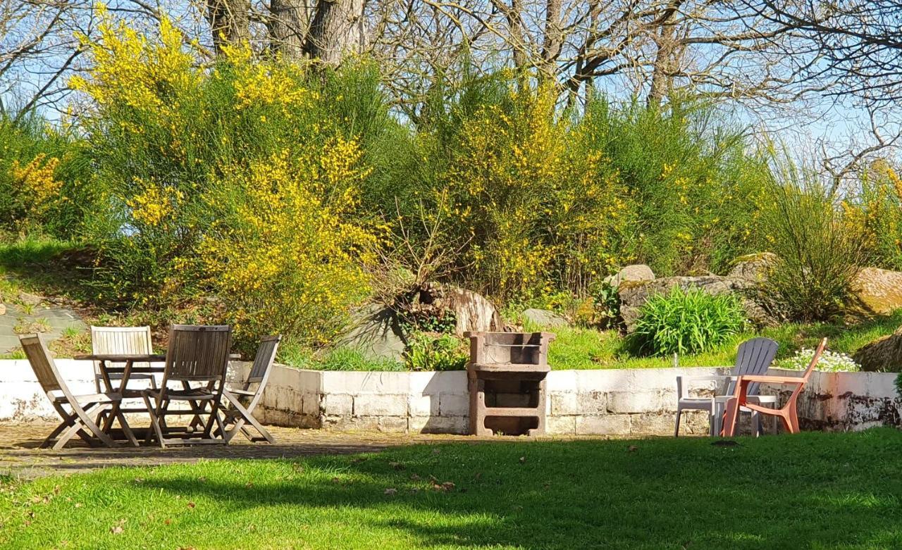 Le Grand Domaine Du Rocher Bonnemain Luaran gambar