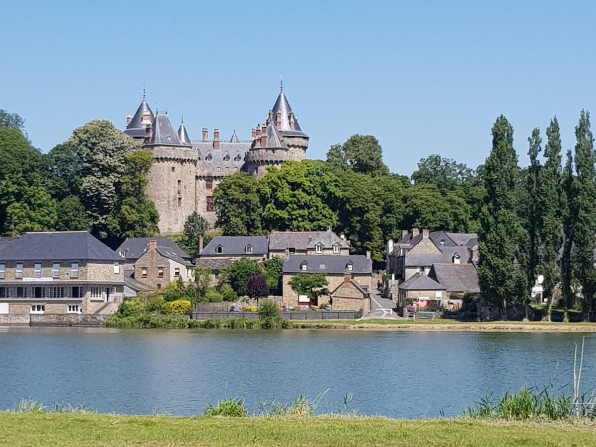 Le Grand Domaine Du Rocher Bonnemain Luaran gambar